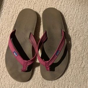 Southern Tide Flipflops